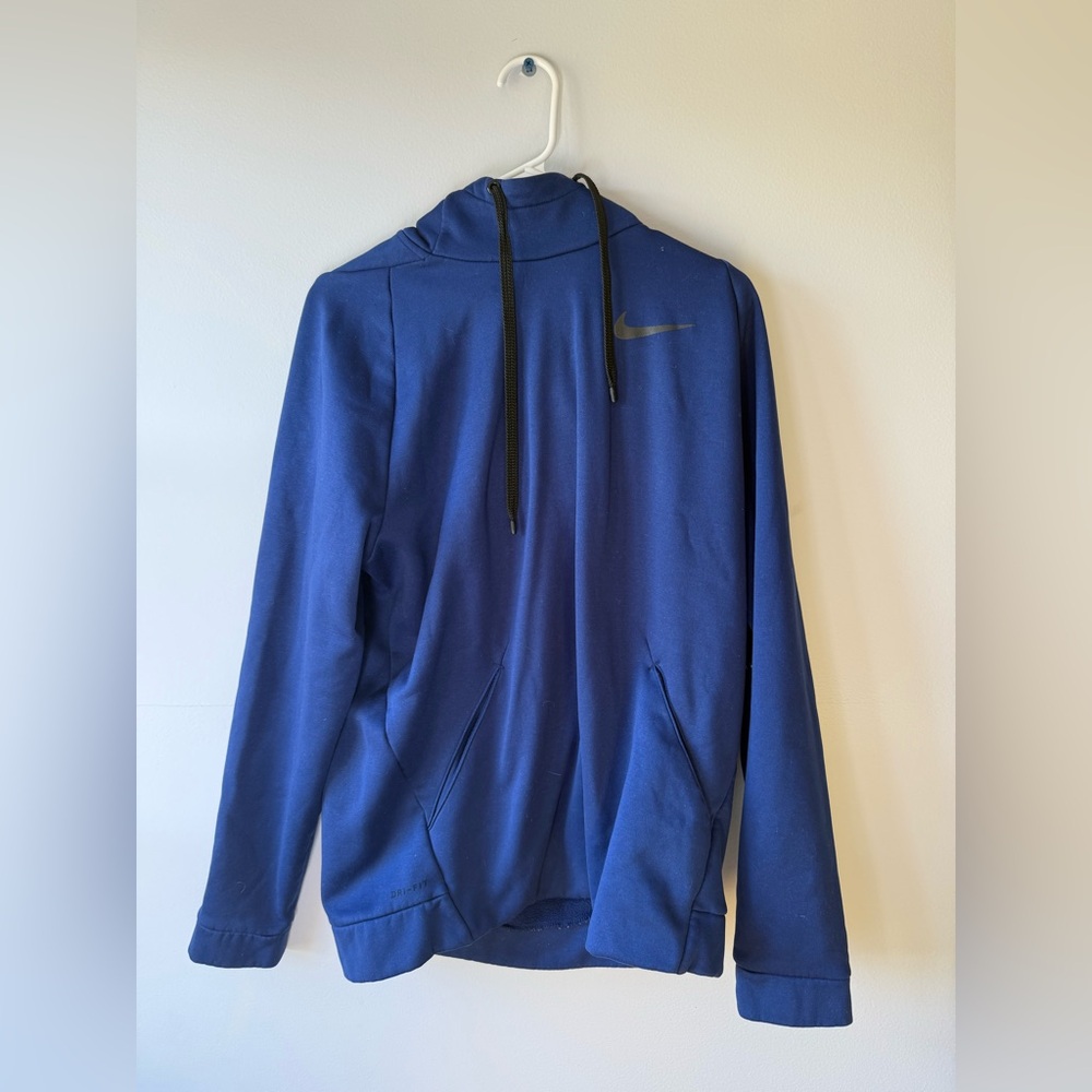 Nike DriFit Men’s hoodie size Large